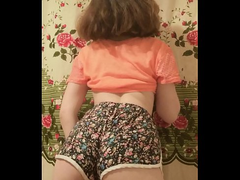 ❤️ Seksi mlada beba skida kratke hlačice pred kamerom ️❌ Jebeni video na hr.ixiporn.ru ☑